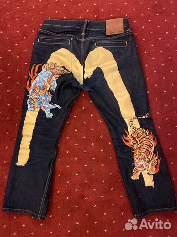 Джинсы Evisu Джинсы Evisu