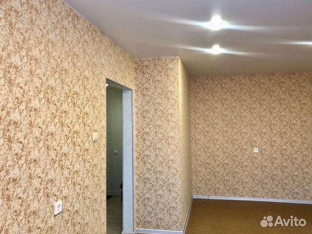 1-к квартира, 40 м², 1/5 эт.