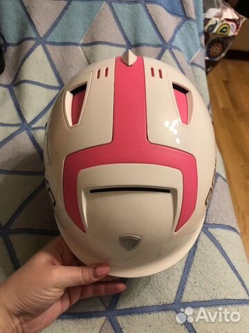 Горнолыжный шлем