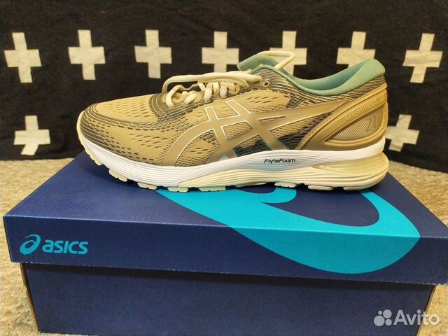 Новые кроссовки asics SportStyle Gel-Nimbus 21 Новые кроссовки asics SportStyle Gel-Nimbus 21