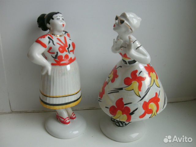 Сплетница лзфи. Статуэтка сплетница лзфи. Фарфоровая статуэтка сплетницы лзфи. Статуэтка сплетница лфз. Сплетница лзфи.