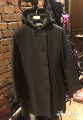 Пальто guess. С капюшоном Пальто guess. С капюшоном
