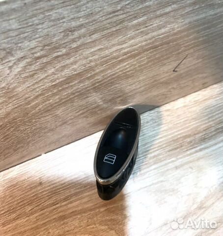 Кнопка стеклоподъемника Mercedes w211 2118219958 Кнопка стеклоподъемника Mercedes w211 2118219958