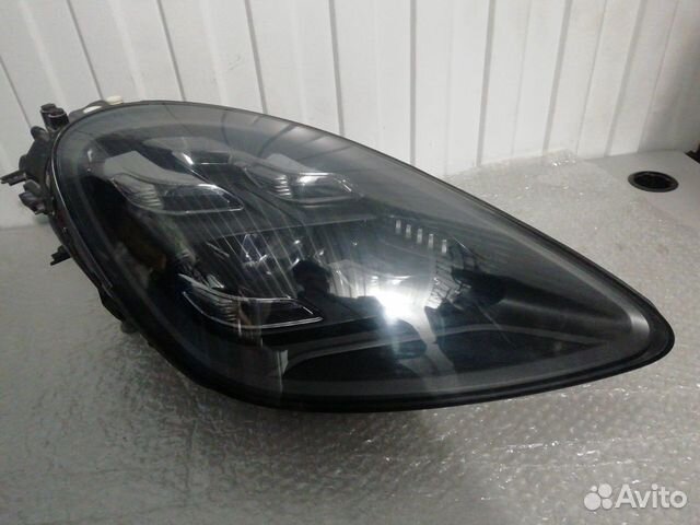 Фара full LED передняя правая Porsche Cayenne 3 Фара full LED передняя правая Porsche Cayenne 3