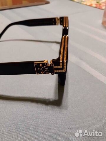 Солнцезащитные очки Louis Vuitton Солнцезащитные очки Louis Vuitton
