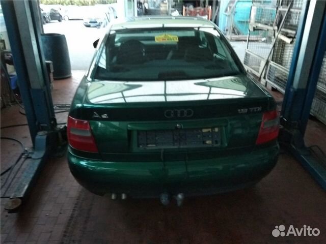Разбор на запчасти Audi A4 (B5) 1994-2000 Разбор на запчасти Audi A4 (B5) 1994-2000