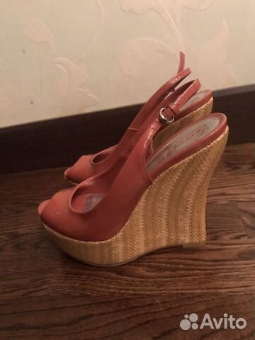 Босоножки Gucci Босоножки Gucci