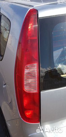 Mitsubishi Colt Кольт фанарь фара стоп задний левы Mitsubishi Colt Кольт фанарь фара стоп задний левы