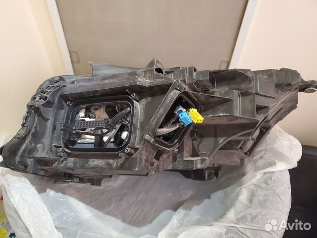 Правая и левая фары Mercedes 222 оригинал б/бл А22 Правая и левая фары Mercedes 222 оригинал б/бл А22