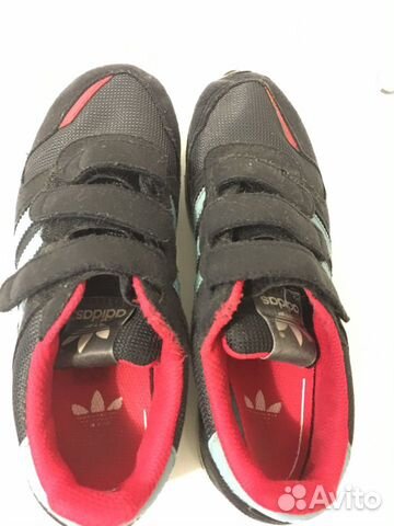 Кроссовки Adidas