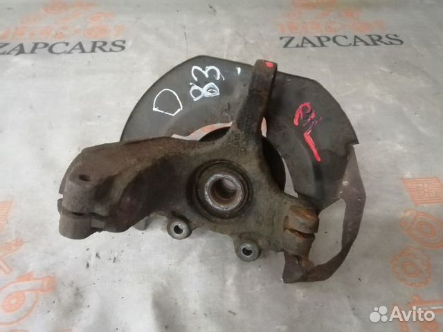 Поворотный кулак правый Mazda 3 BK Z6 2005