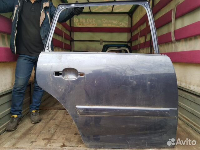 Дверь задняя правая Citroen C4 Grand Picasso Дверь задняя правая Citroen C4 Grand Picasso