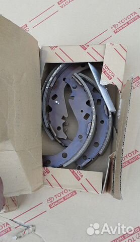 Toyota RAV4. 2000-06г. тормозные колодки