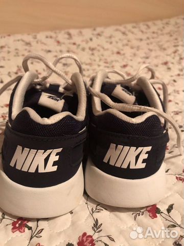 Кроссовки Nike