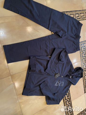 Спортивный костюм emporio armani оригинал Спортивный костюм emporio armani оригинал
