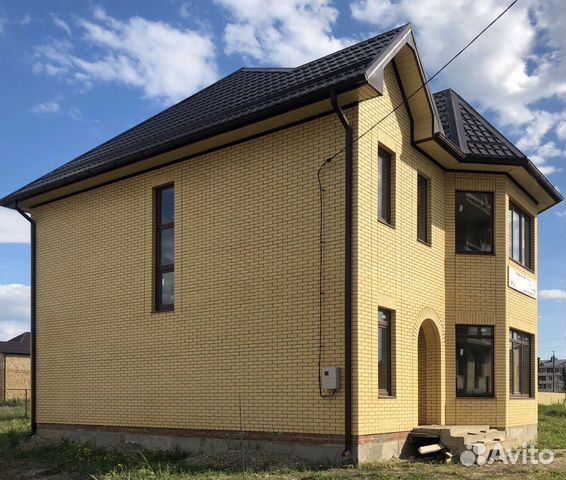 Дом 170 м² на участке 6 сот.