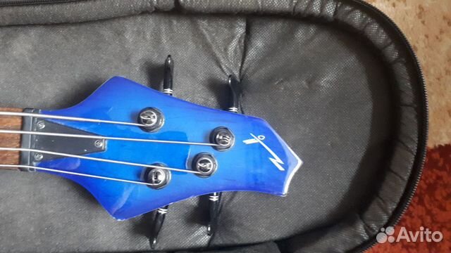 Бас-гитара + комбик Бас-гитара + комбик