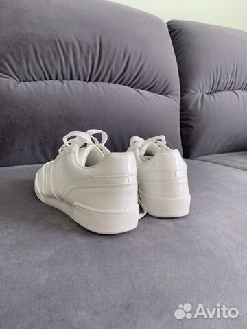 Белые кеды женские