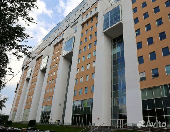 Офисное помещение в бизнес-центре кл.А, 299.7 м²