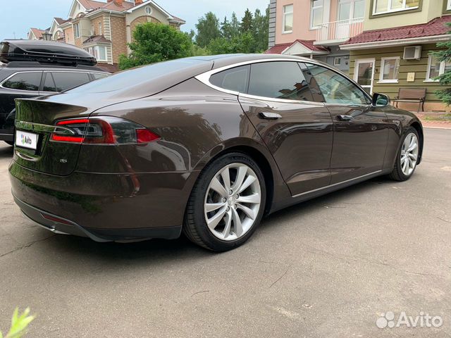 Tesla Model S AT, 2014, 96 900 км