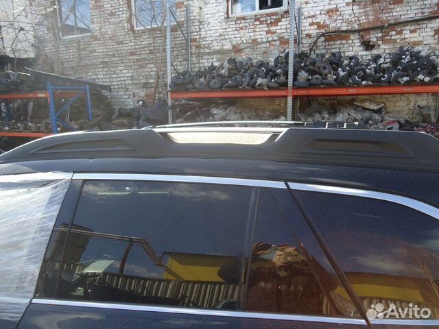 Рейлинги на крышу левый (Subaru Outback) Рейлинги на крышу левый (Subaru Outback)