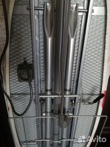 Гладильная доска с розеткой 120см Гладильная доска с розеткой 120см