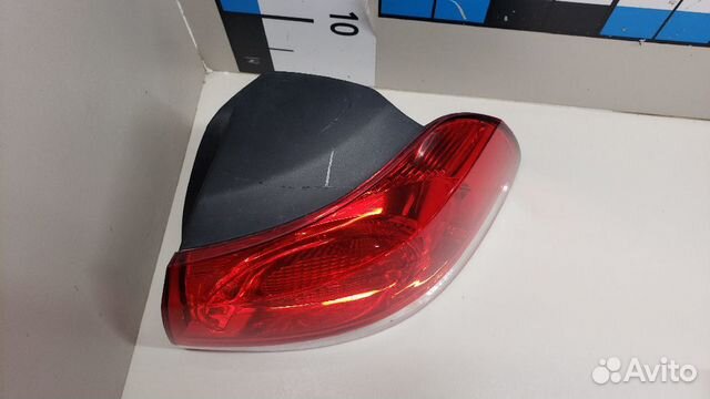 Фонарь задний наружный правый VW Golf 6