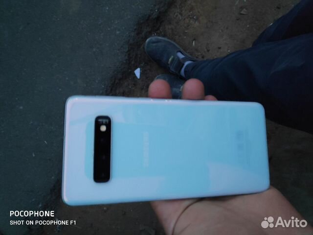 Samsung S10