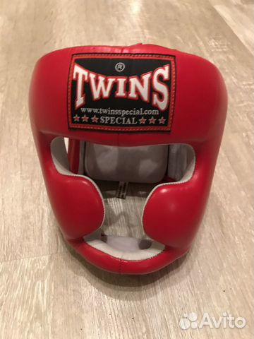 Шлем боксерский Twins (новый, кожа, размер L)