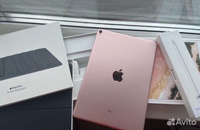 iPad Pro 10,5 Rose Gold 256 гб+Smart Keyboard+ App iPad Pro 10,5 Rose Gold 256 гб+Smart Keyboard+ App