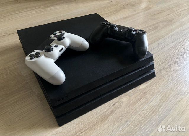 Sony PS4 Pro 1Tb+2 геймпада+игры Sony PS4 Pro 1Tb+2 геймпада+игры