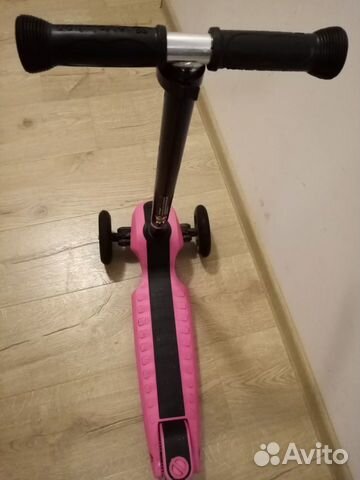 Трехколесный самокат Yvolution Glider XL Трехколесный самокат Yvolution Glider XL