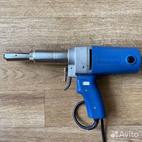 Заклепочник электрический Absolut SK1005 Заклепочник электрический Absolut SK1005