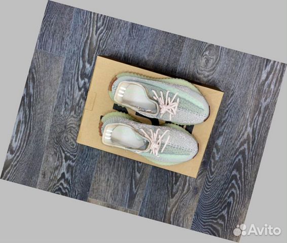Кроссовки Adidas Yeezy Boost 350 Кроссовки Adidas Yeezy Boost 350