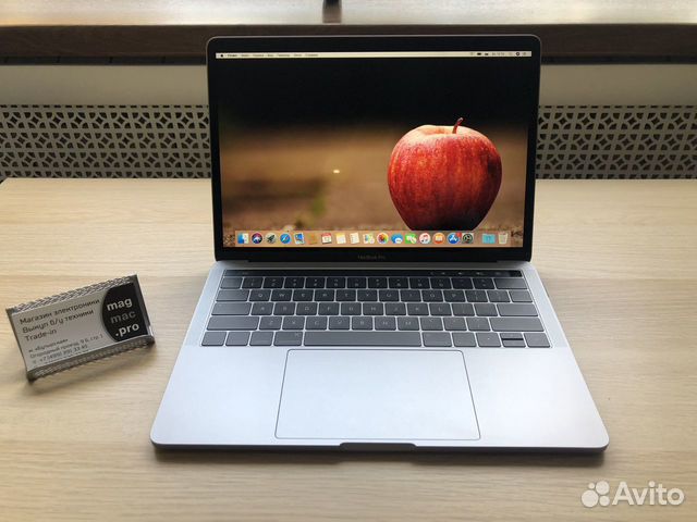 MacBook Pro 13 2017 (8/256Gb/i5 3.1) Touch Bar