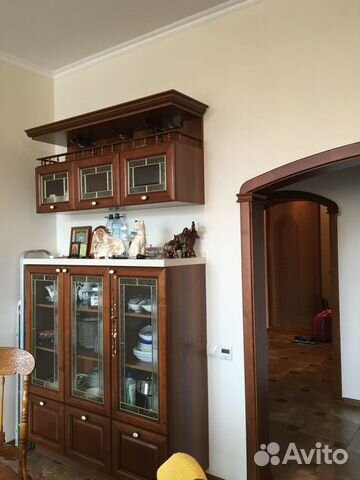 3-к квартира, 130 м², 4/9 эт.
