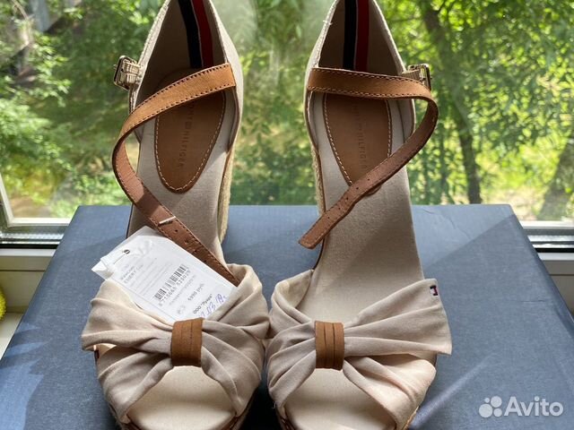 Босоножки Tommy Hilfiger новые