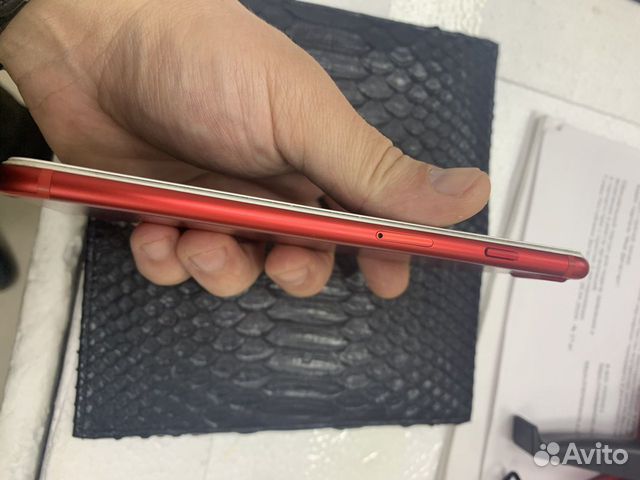 Телефон iPhone 7 плюс 128 гиг Телефон iPhone 7 плюс 128 гиг