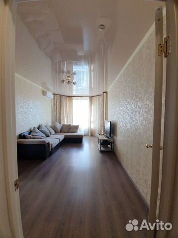 

1-к. квартира, 50 м², 4/10 эт.
