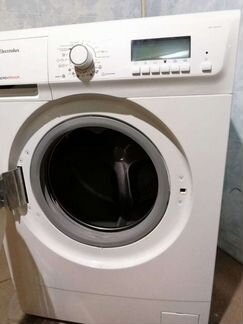 Стиральная машина 6кг Electrolux 427