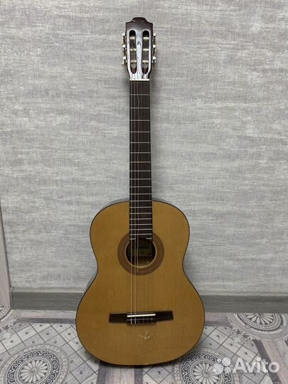 Классическая гитара hohner HC06