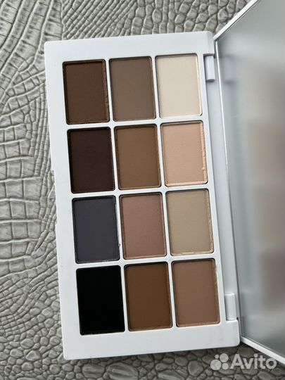 Палетка теней Makeup by Mario the neutrals