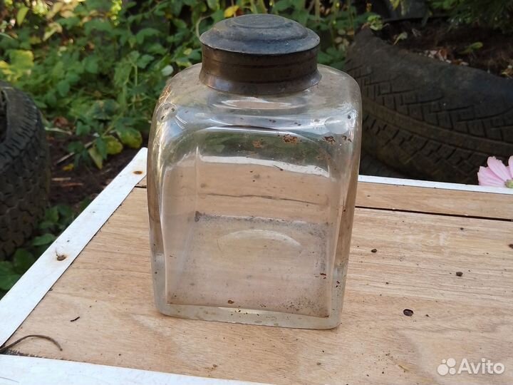 Банка для чая царских времён