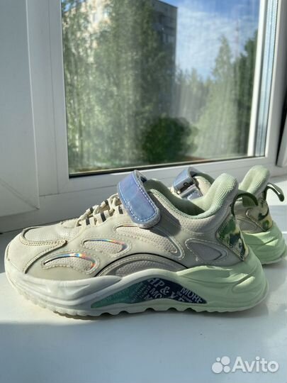 Кроссовки детские для девочки 32 размер