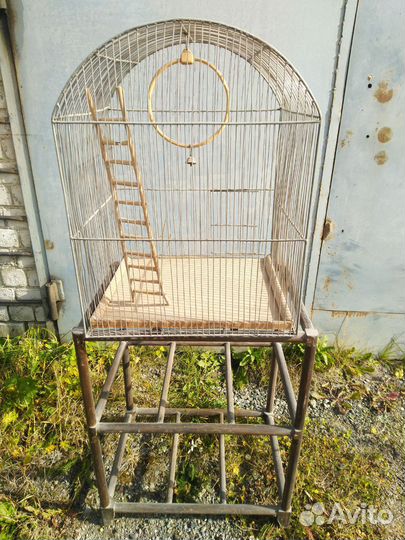 Клетка для попугая, большая