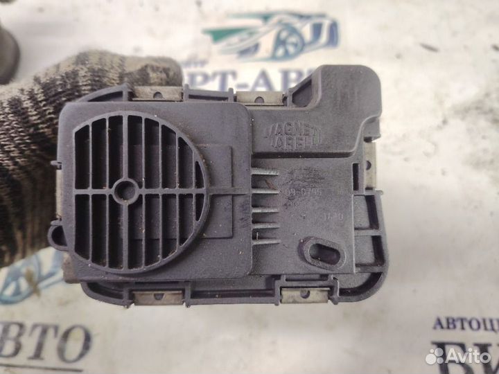 Заслонка дроссельная 03C133062N Volkswagen Skoda