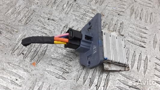 Сопротивление печки hyundai tucson JM (96H20KL01)