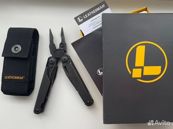 Leatherman surge