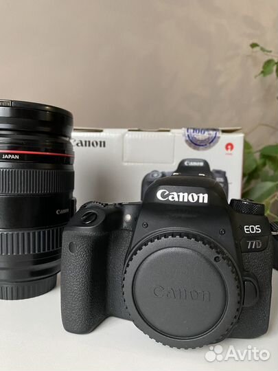 Фотоаппарат canon 77d body