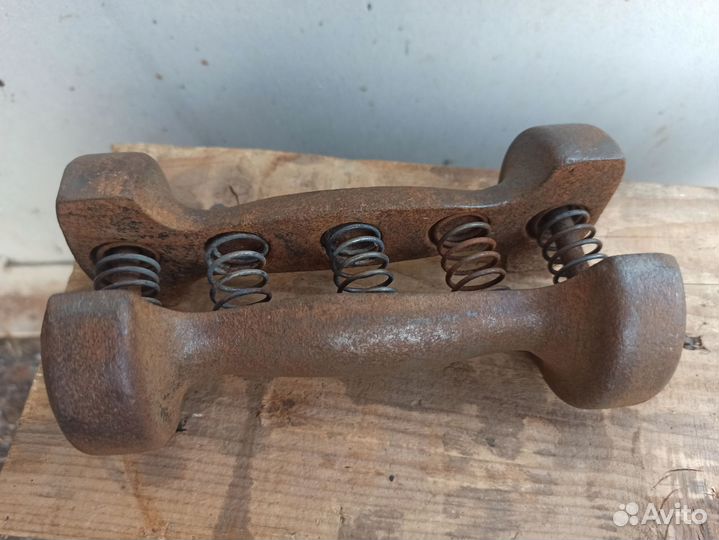 Гантеля эспандер